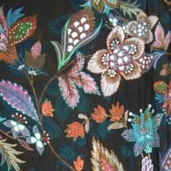 Johnny Was Workshop Knit Henley Floral Tunic Top Embroidered Size S - Picture 3 of 3